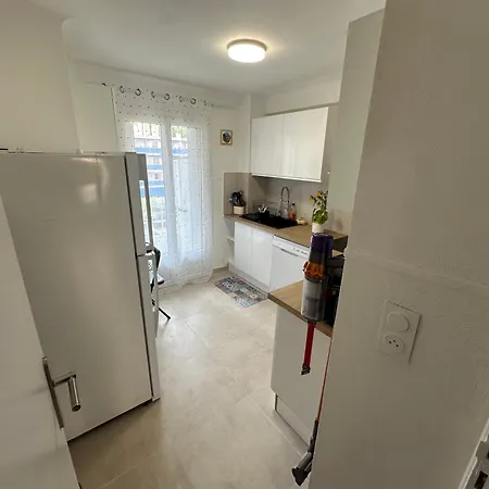 Maginifique T2 Au Coeur D Avec Parking Apartment Antibes