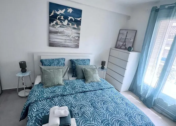 Maginifique T2 Au Coeur D Avec Parking Daire Antibes